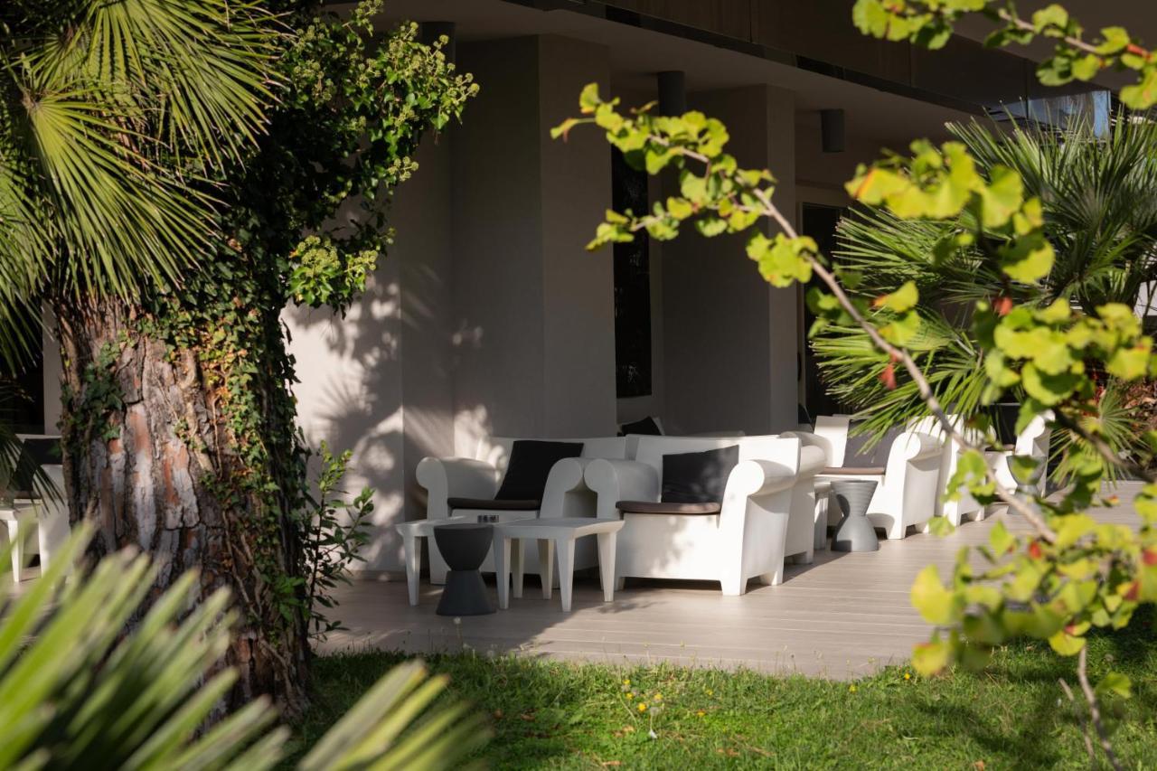 Perla Verde Hotel Milano Marittima Buitenkant foto