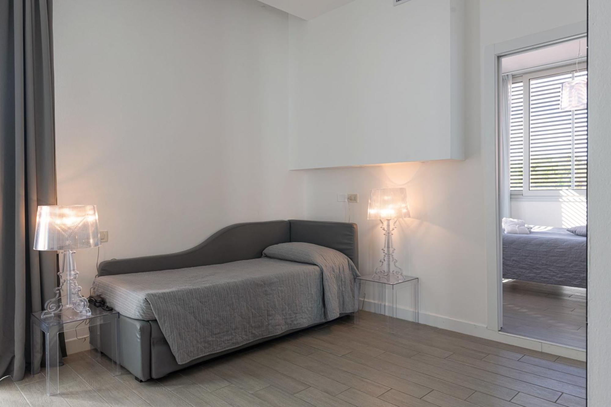 Perla Verde Hotel Milano Marittima Buitenkant foto