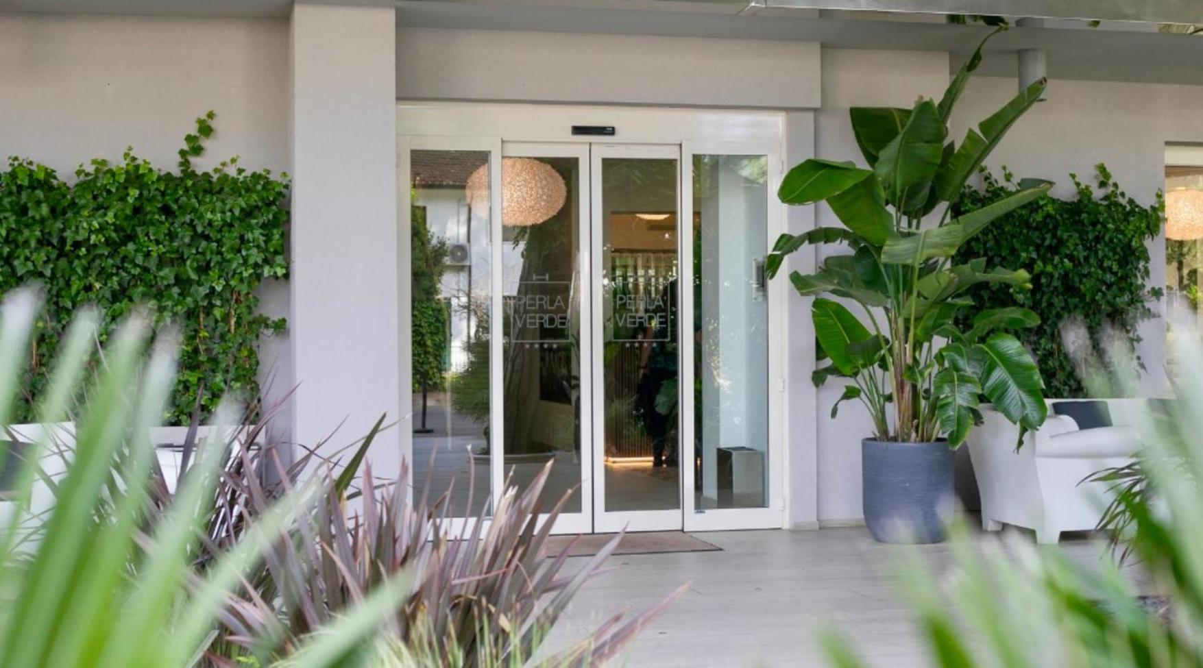 Perla Verde Hotel Milano Marittima Buitenkant foto